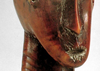 Escultura léga (Uganda e Congo).