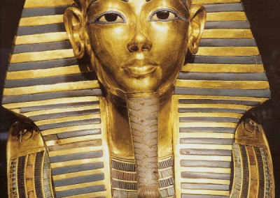 Máscara mortuária de Tutankhamon, XVIII dinastia, 1554-1080 A.C.