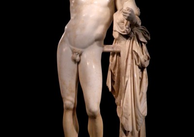 Praxíteles. Hermes com o pequeno Dionísio, 350 A.C.